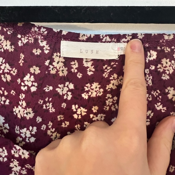 NWOT Lush Dark Burgundy Floral Button Up Blouse - Picture 3 of 5